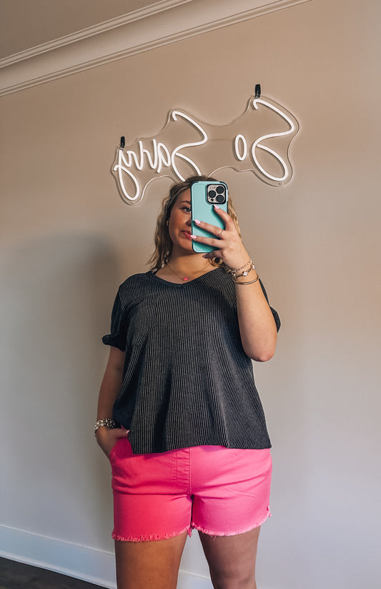 Frayed Hem Pull On Shorts