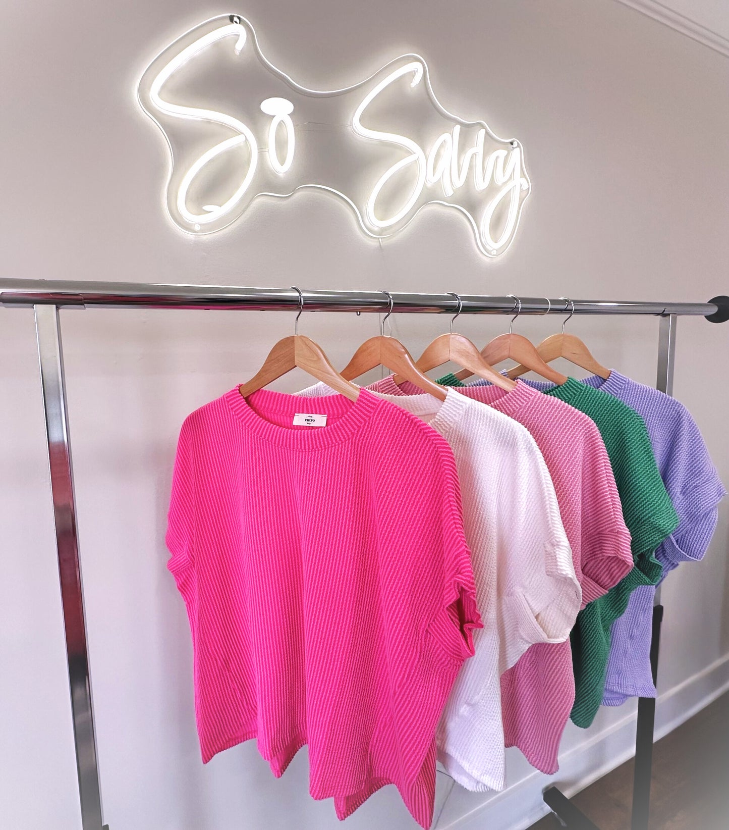 Ribbed Round Neck Top