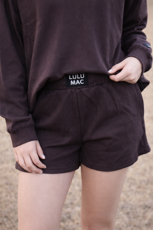 Lulu Mac Waffle Short - Brown